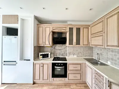 квартира за адресою Миру вул., 9 кор.1