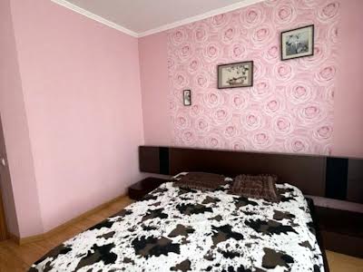 квартира за адресою Дніпровська набережна вул., 26а