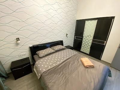 квартира за адресою Велика Васильківська вул. (Червоноармійська), 26