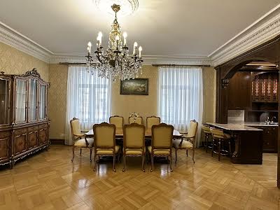 квартира за адресою Пилипа Орлика вул., 6