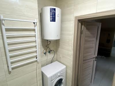 квартира за адресою Ревуцького вул., 40-В