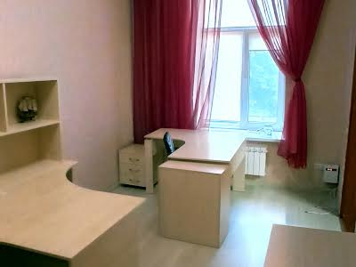 комерційна за адресою Тараса Шевченка бульв., 48-А