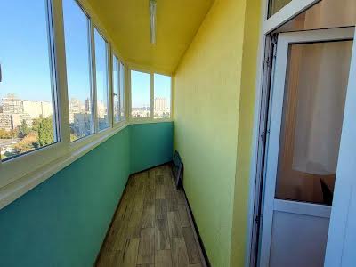 квартира за адресою Ярослава Гашека бульв., 22
