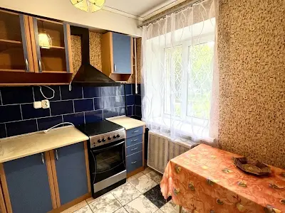 квартира за адресою Сулеймана Стальського вул., 20