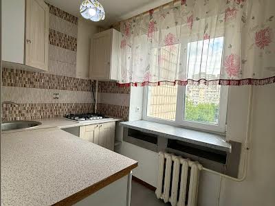 квартира за адресою Празька вул., 17