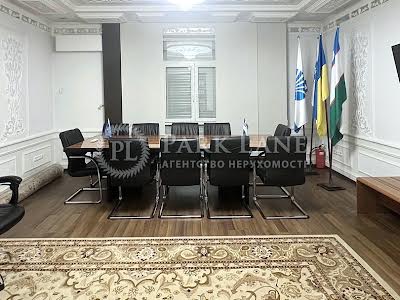 коммерческая по адресу Оболонская набережная ул., 19