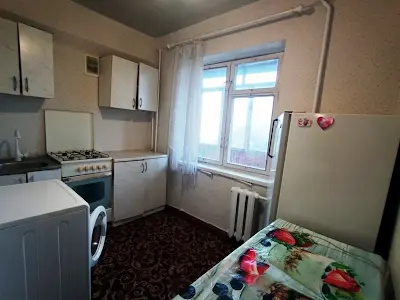квартира по адресу Ореста Левицкого ул. (Академіка Курчатова), 18