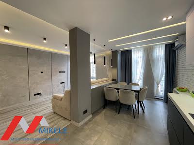 квартира за адресою Регенераторна вул., 4
