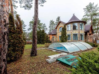 будинок за адресою смт. Козин, Козин
