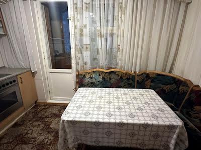 квартира за адресою Драгоманова вул., 3-В