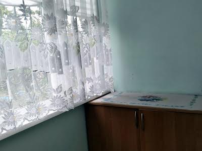 квартира за адресою Райдужна вул., 37