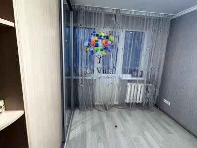 квартира за адресою Ушинського вул., 16