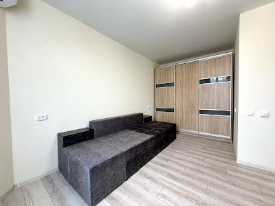 квартира за адресою Миру вул., 3