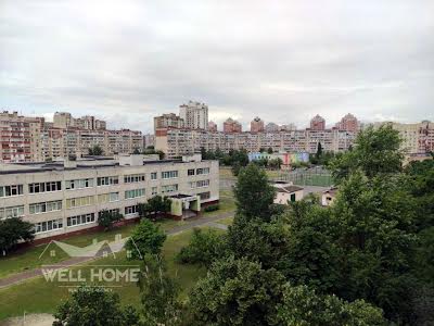 квартира по адресу Червоной Калины просп. (Владимира Маяковского), 63-А
