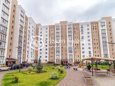 квартира за адресою Машинобудівників вул., 14а