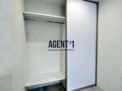 квартира за адресою Садова вул., 51Б