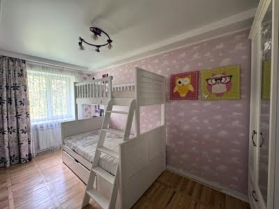 квартира по адресу Михаила Бойчука ул. (Киквидзе), 10