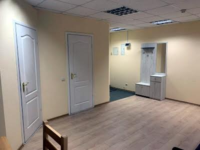 квартира по адресу Набережно-Крещатицкая ул., 3-А