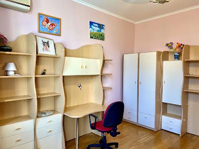 квартира по адресу Институтская ул., 19-А