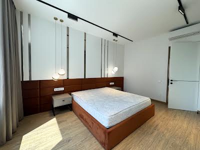 квартира за адресою Буслівська вул., 12