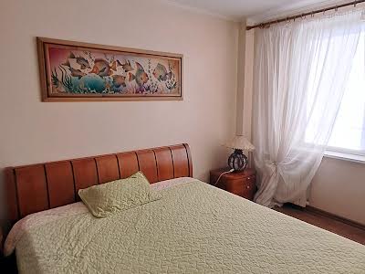 квартира за адресою Мілютенка вул., 17А