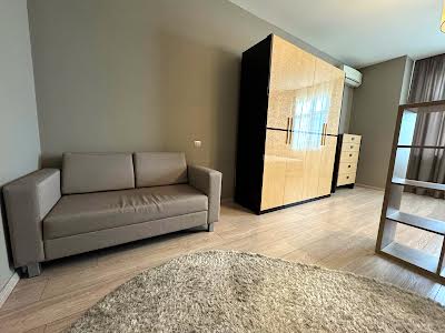 квартира за адресою Олеся Гончара вул., 35