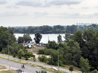 квартира за адресою Прирічна вул., 17