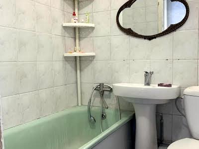 квартира по адресу Бучмы ул. (Командарма Уборевича), 30а