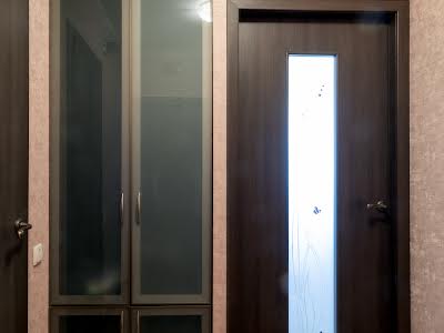 квартира за адресою Нововокзальна вул., 19
