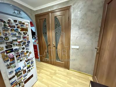 квартира по адресу Пражская ул., 25/2