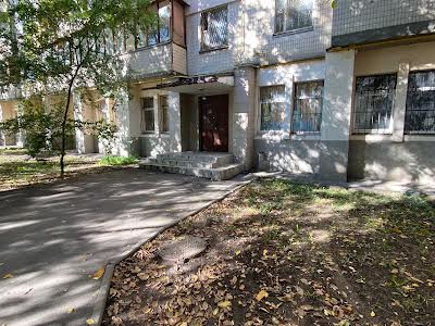 коммерческая по адресу Демеевская ул., 35б