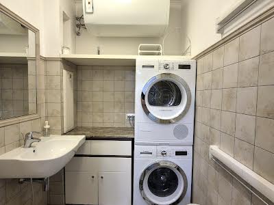 квартира за адресою Дмитрівська вул., 75