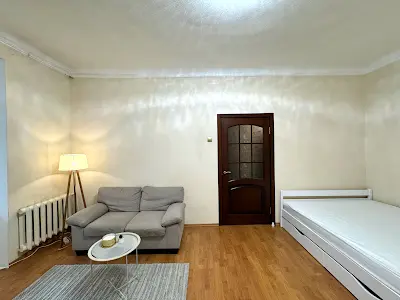 квартира за адресою Сергія Набоки вул., 3