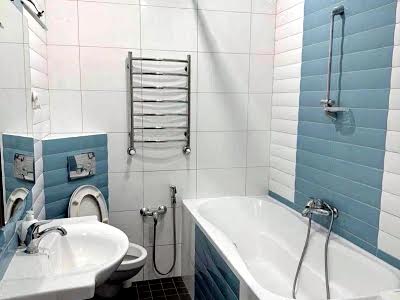 квартира за адресою Київ, Регенераторна вул., 4