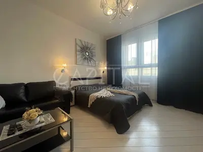 квартира за адресою Шота Руставелі вул., 44