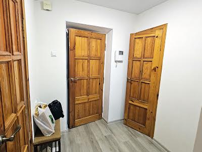квартира за адресою Київ, Стадіонна вул., 6