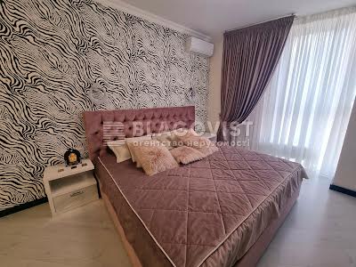 квартира за адресою Драгоманова вул., 2б