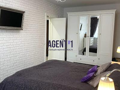 квартира по адресу Боголюбова ул., 7
