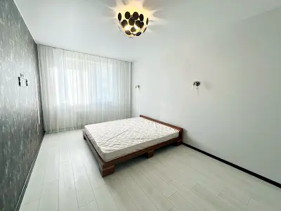 квартира по адресу с. Софиевская борщаговка, Боголюбова ул., 33
