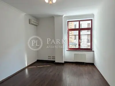 квартира за адресою Київ, Пирогова вул., 6-А