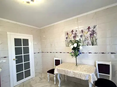квартира за адресою Київ, Здолбунівська вул., 13