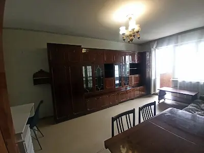 квартира по адресу Ревуцкого ул., 19/1