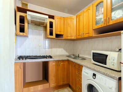 квартира за адресою Велика Васильківська вул. (Червоноармійська), 112