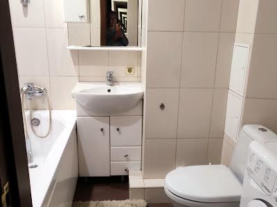 квартира за адресою Драгоманова вул., 8-Б