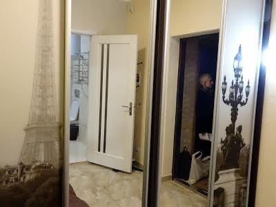 квартира за адресою Михайла Донця вул., 2-Б