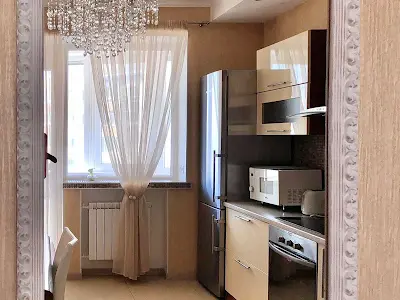 квартира за адресою Анни Ахматової вул., 13-Д