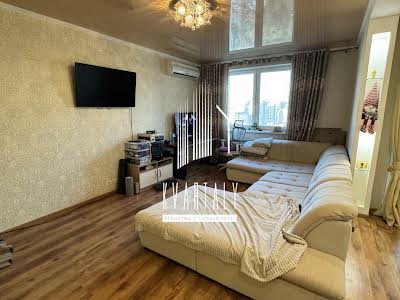квартира по адресу Патриарха Мстислава Скрипника ул., 40