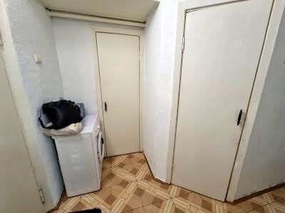 квартира за адресою Романа Ратушного вул. (Волгоградська), 39