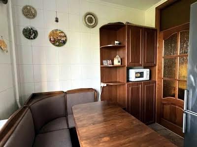 квартира за адресою Академіка Палладіна просп., 21