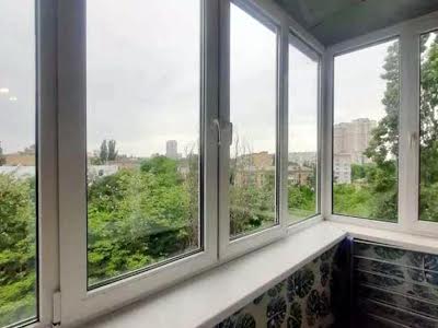 квартира за адресою Генерала Генадія Воробйова вул. (Курська), 8-А